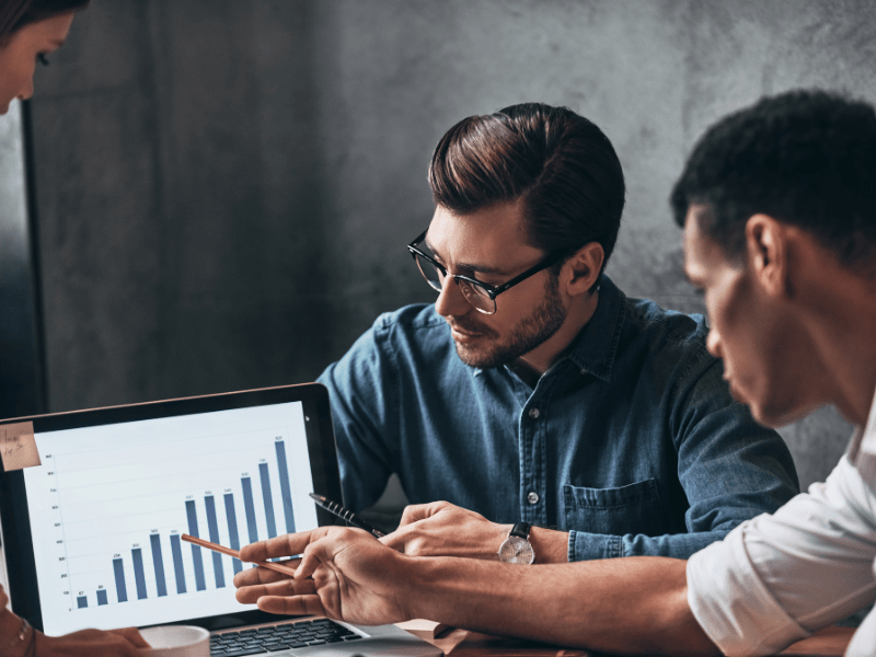 Fundamentals of Competitor Analysis by Sunken Stone
